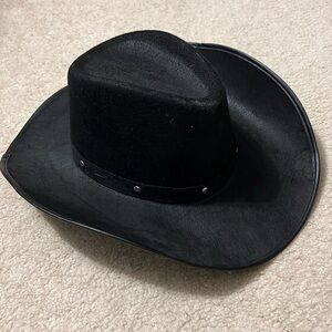 Black cowboy hat
